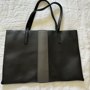 Vince Camuto Tote